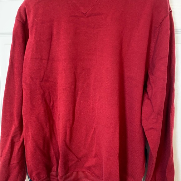 Tommy Hilfiger Men's V-Neck Red and Gray Sweater - Picture 4 of 5
